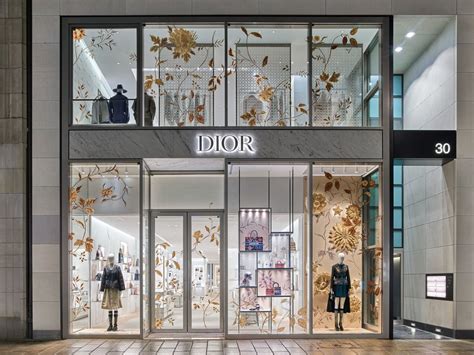 dior hamburg neueröffnung|Dior eröffnet die erste Boutique in Hamburg: So .